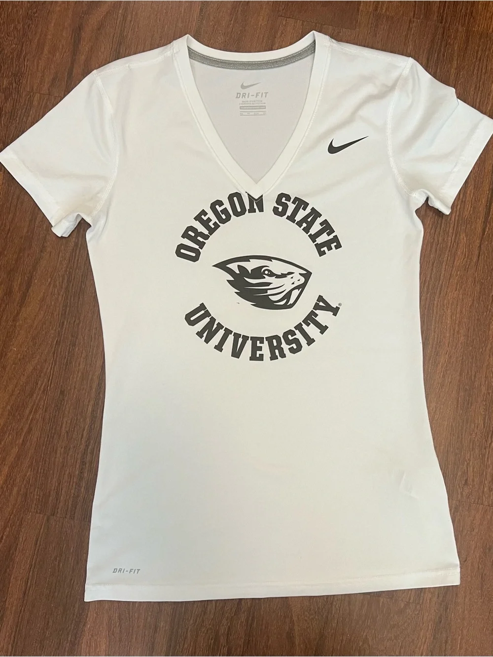 Nike Oregon State Beavers Dri-Fit V-Neck T-Shirt Women’s XS White NCAA College
